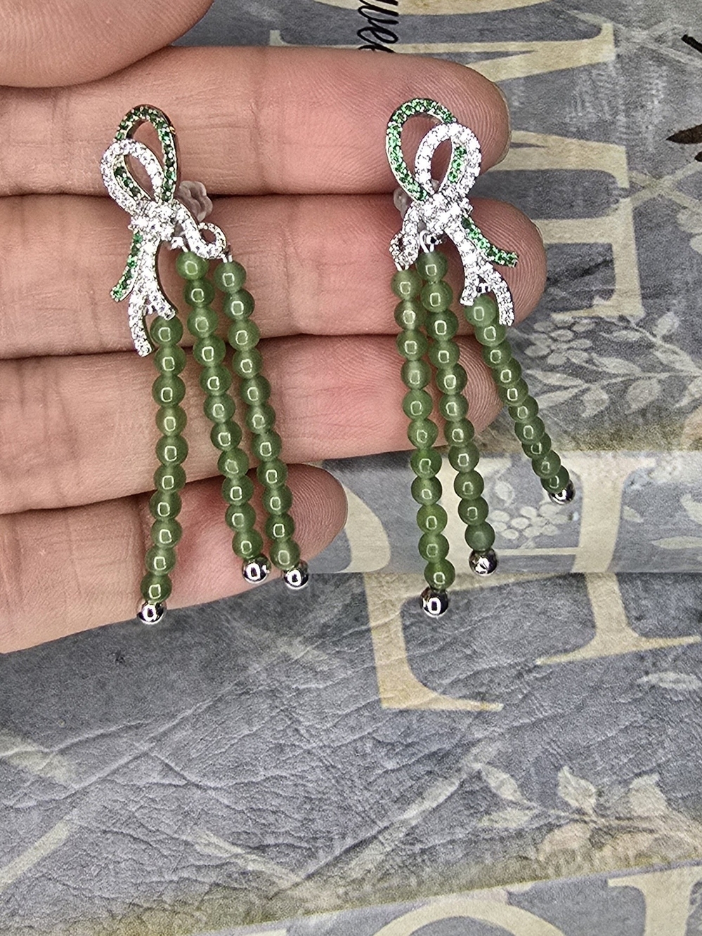 Natural Jade Elegant Beaded Bow Drop Earrings With Rhinestone